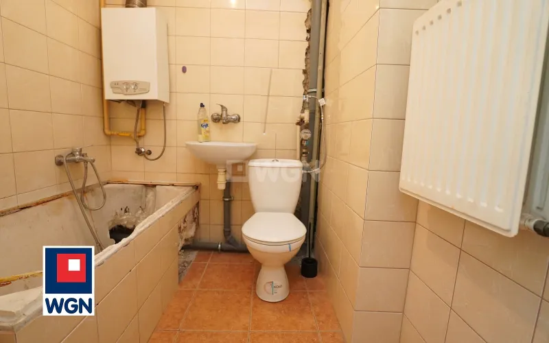 Mieszkanie na  sprzedaż Piotrków Trybunalski - Przestronne mieszkanie. Centrum.